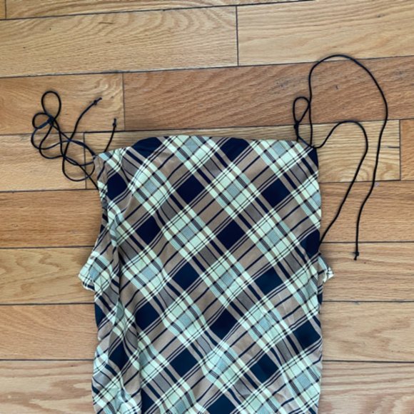 Bodycon Dress With Adjustable Neck Strings and Length Strings - Picture 2 of 5